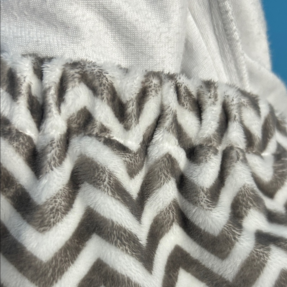 Chevron Patterned LWD 2X Ruffle Hem Pants - Picture 6 of 6